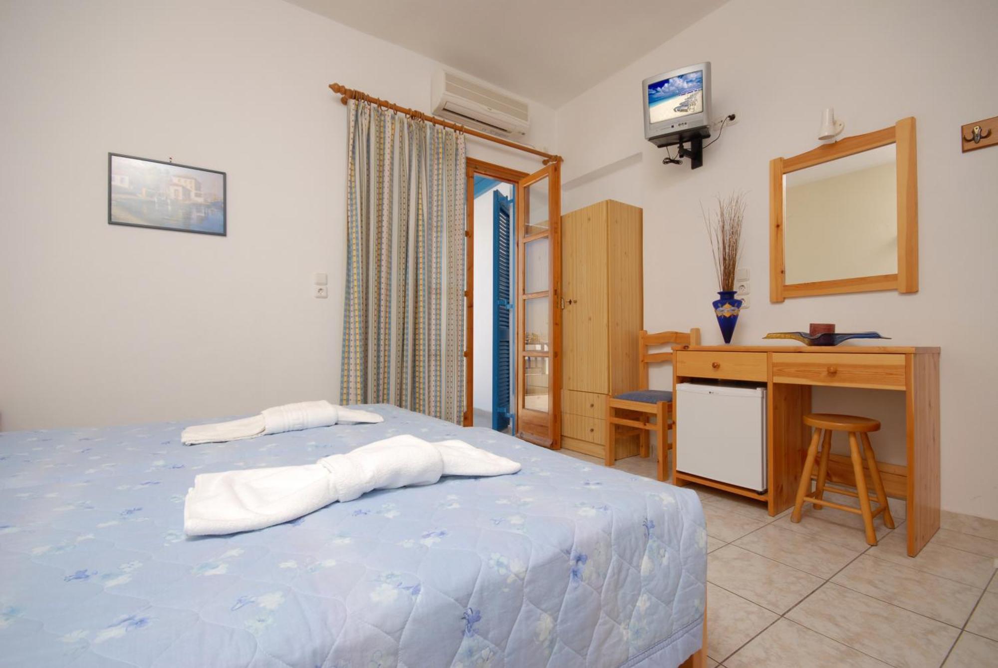 Hotel Zeus Naxos City Zewnętrze zdjęcie